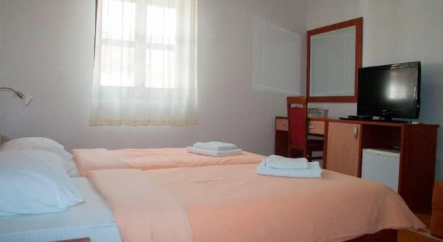 Hotel Porto Bello, Забронировать Отель Отели Требине 3 звезды, рядом с Bazen Bregovi Public Beach, 3*