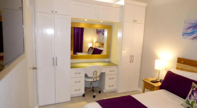 Апартаменты Beach Two Bedroom Loft Suite E29