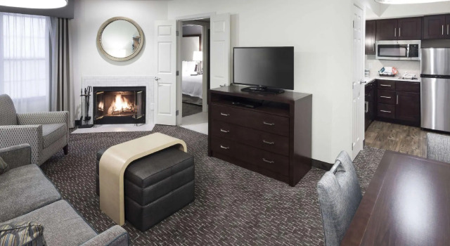 Четырёхместный номер Standard c 1 комнатой Homewood Suites by Hilton San Jose Airport-Silicon Valley