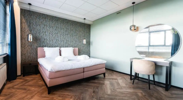 Люкс Deluxe Onderwijshotel De Rooi Pannen Eindhoven