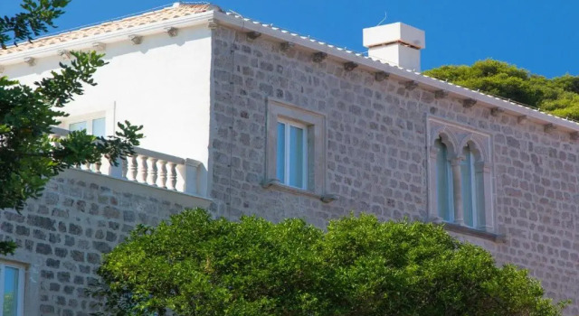 Villa Benessa, Забронировать Вилла Виллы Лопуд, рядом с Частный пляж «Villa Lola», Вилла