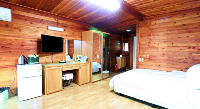 Номер Standard Windmill and Sea Pension