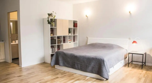 Студия Mini Home Bookshop Studios
