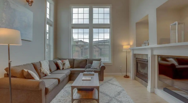 Vantage Point-AC-Hot Tub-3BR/3B, Prenota Appartamento Bend 