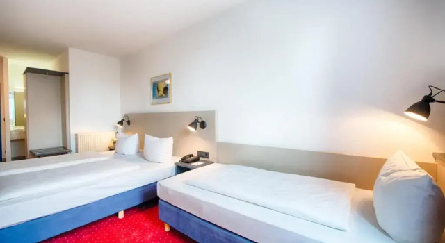 Трёхместный номер Business ACHAT Hotel Chemnitz