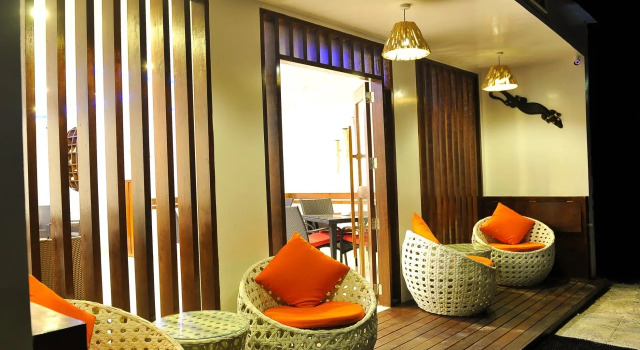 Velima Beach, Buchen Sie Hotel Malé 