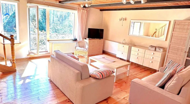 Large Holiday Home With Private Garden, Забронировать Дом для отпуска Коттеджи Поморского воеводства, Коттедж