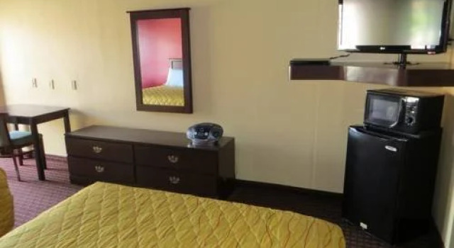 Palace Inn, Book Hotel South Houston Texas