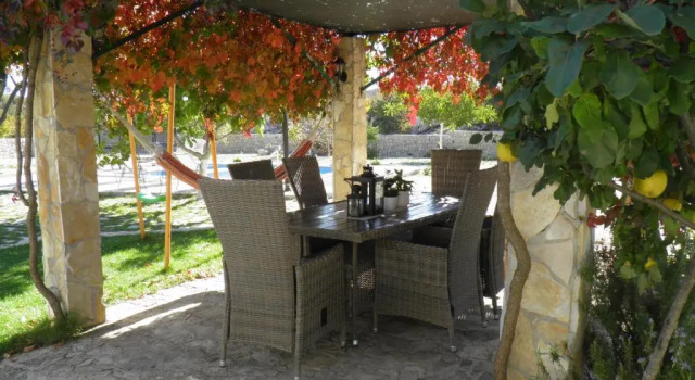 Вилла Вилла Villa with pool near Makarska