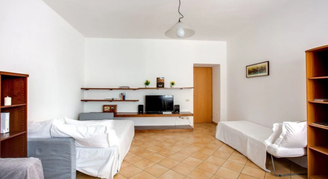 Large and Bright Flat in a Great Area