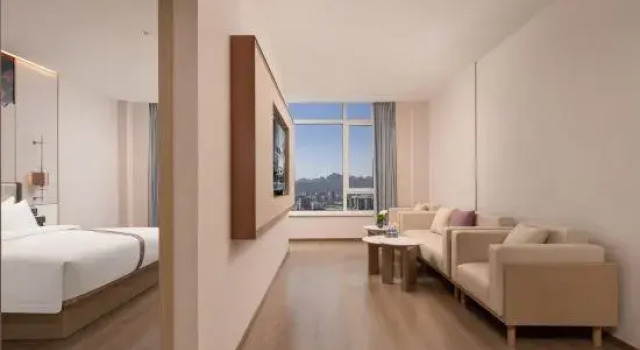 Семейный люкс Elong Hotel (Qingdao West Coast Branch)