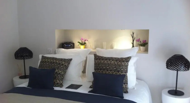 Duplex et Terrasse Mazarin, Забронировать Отель Отели Экс-ан-Прованса с парковкой, рядом с Статуя Поля Сезанна, Парковка