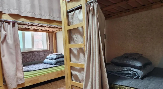 Кровать в общем номере Birdsnest Hostel Hongdae Foreigner only