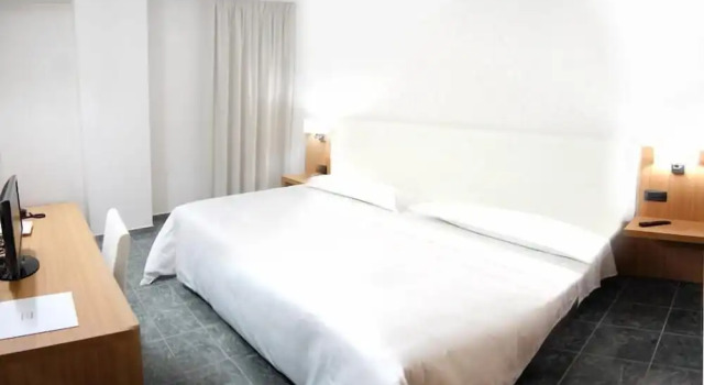 Двухместный номер Standard с балконом Vea Resort Hotel