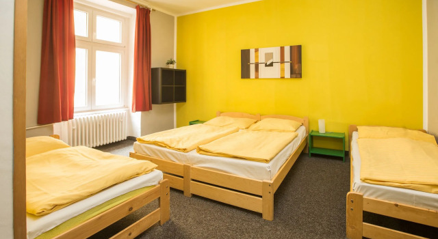 Hostel Advantage, Забронировать Хостел СПА-отели Праги, рядом с Музей Альфонса Мухи, SPA-услуги
