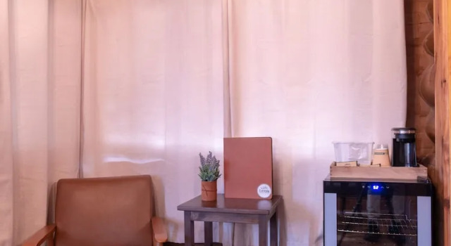 Четырёхместный номер Standard Elkhorn Cabins and Inn