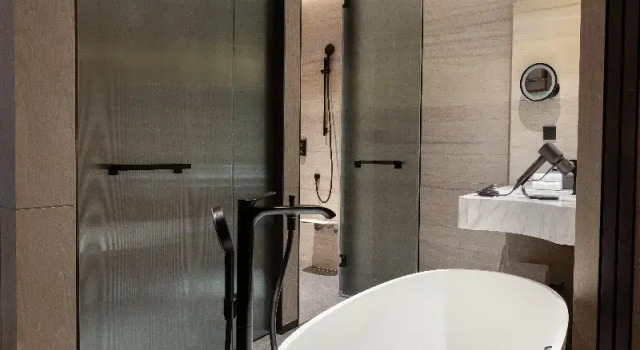 Четырёхместный номер Standard Hotel Indigo Beidaihe