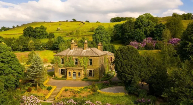 Moorlands Manor, Prenota Hotel Colne 