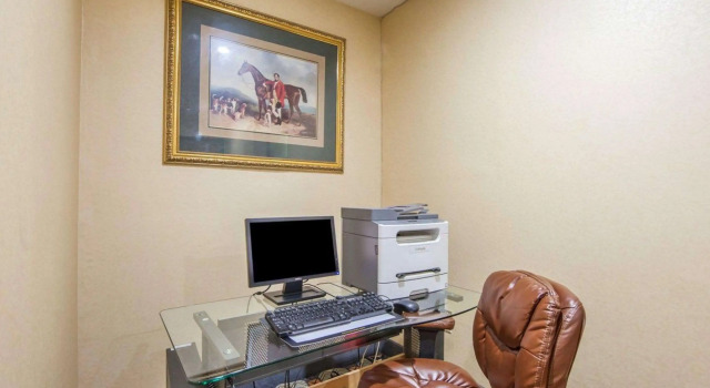 Comfort Suites London, Rezerwuj Hotel London Kentucky