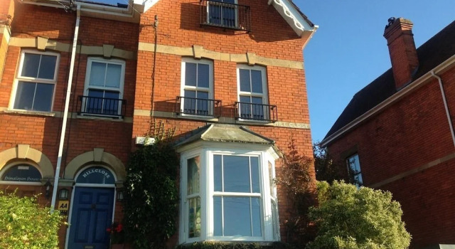 The Glastonbury Townhouse