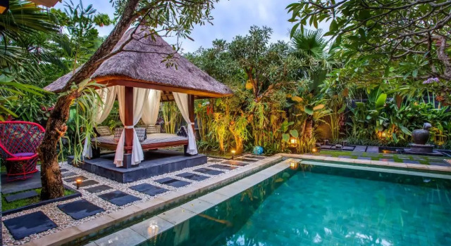 Вилла с 4 комнатами Tiga Samudra Villa
