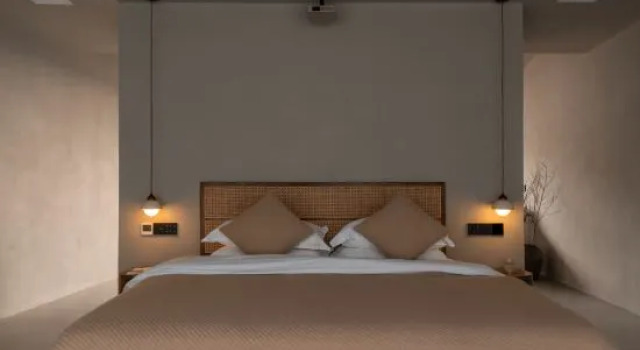 Люкс с балконом Huangguoshu Leyan Fanshe · View Wabi-Sabi Boutique Hotel