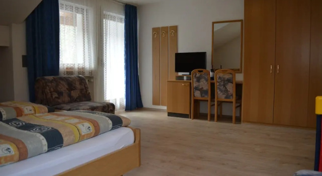 Двухместный номер Standard с балконом Hotel Sonja