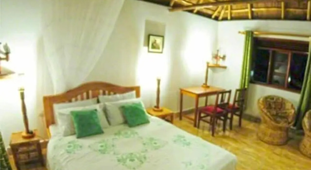 Kitojo Guest Cottages, Buchen Sie Pension Nationalparks Westuganda 