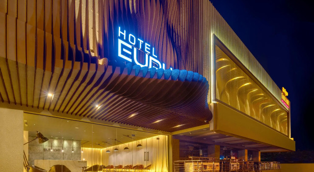 Hotel Euphoria, Rezervovat Hotel Hotely v Bangalore s parkováním, Parkování