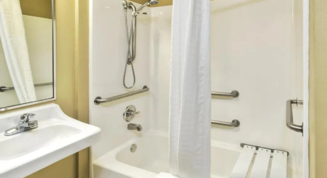 Двухместный люкс Candlewood Suites Killeen - Fort Hood Area by IHG