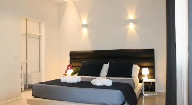 Little Rose Lodge, Забронировать Отель Отели Рима с парковкой, рядом с Собор Святого Петра, Парковка