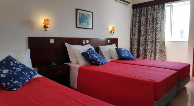 Трёхместный номер Standard Hotel Alnacir