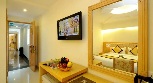 Номер Deluxe Vuong Tai Hotel