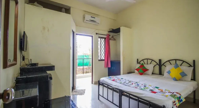 Anjuna Emerald Guest House by OYO Rooms