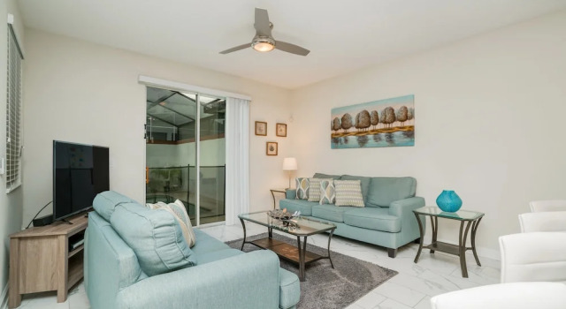 Cozy 4 Bed 3 Ba Champions Gate Pool Home1566pd, Book Feriehus Hoteller i Four Corners med pool, Swimmingpool