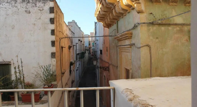 Appartamento in centro storico zona Gallipoli, Book Lejlighed Lejligheder i Parabita, Lejlighed