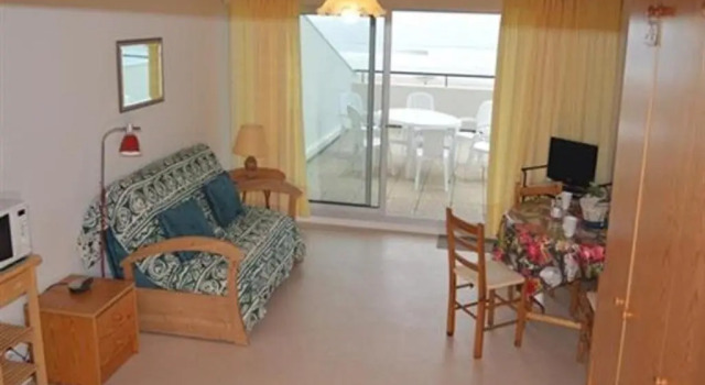 Appartement Saint-Gilles-Croix-de-Vie, 1 pièce, 4 personnes - FR-1-324-46