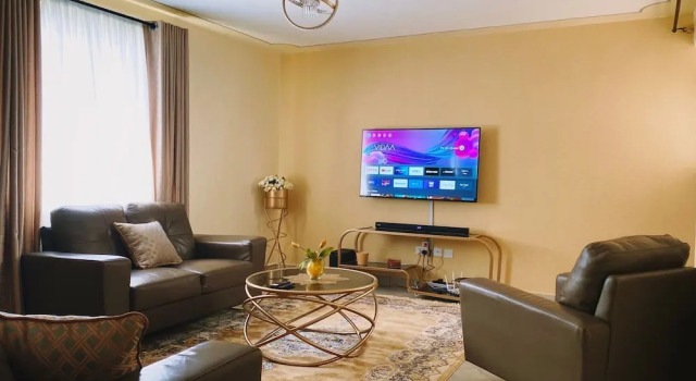 Апартаменты с балконом Stunning 2-bed Cozy Furnished Apartment in Nairobi