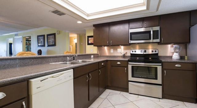 Saida IV Condominium 901