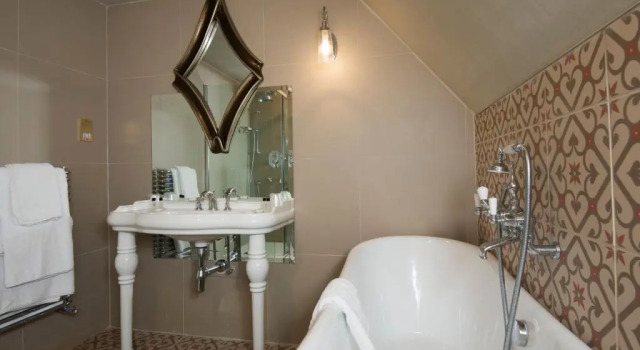 Полулюкс Deluxe The Spread Eagle Hotel