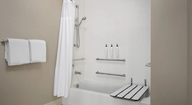 Шестиместный люкс SpringHill Suites by Marriott Portland Vancouver