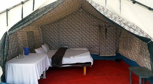 Wonderland Camps, Забронировать Кемпинг Отели Джамму и Кашмира с парковкой, Парковка