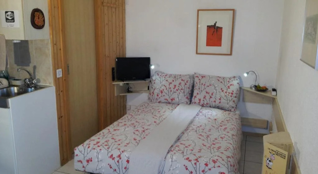 B&B Le Chêne Treyvaux, Забронировать Отель «постель и завтрак» Treyvaux 