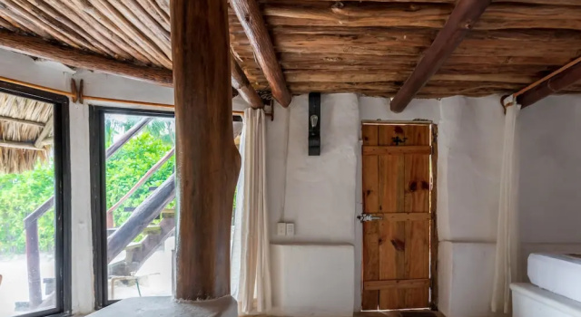 Villa Luxury Casa Aakbal - Luxury Beach Front Villa