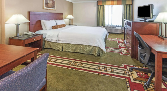 Двухместный номер Standard Howard Johnson by Wyndham Pasadena