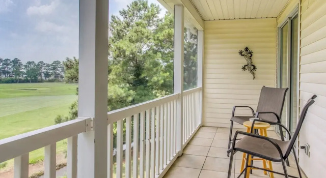 Апартаменты с 2 комнатами с балконом Golf Getaway w/ Pool Access in Myrtle Beach!