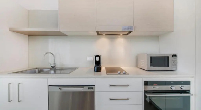 Полулюкс Abode Tuggeranong