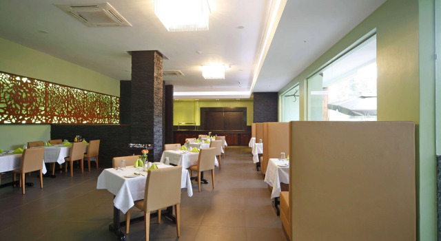 Best Western Premier Garden Entebbe Hotel, Book Hotel Hoteller i Entebbe med parkering, Parkering