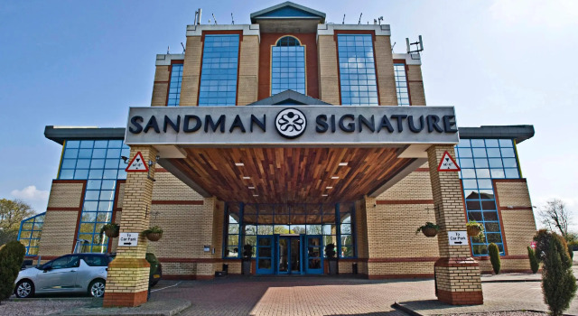 Номер Standard Sandman Signature London Gatwick Hotel