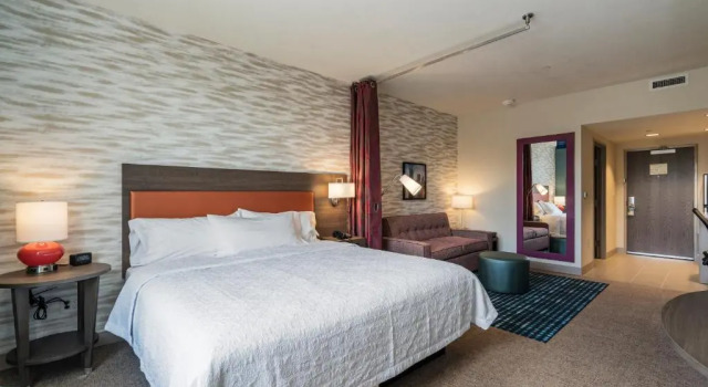 Двухместный люкс Home2 Suites By Hilton Grand Rapids South